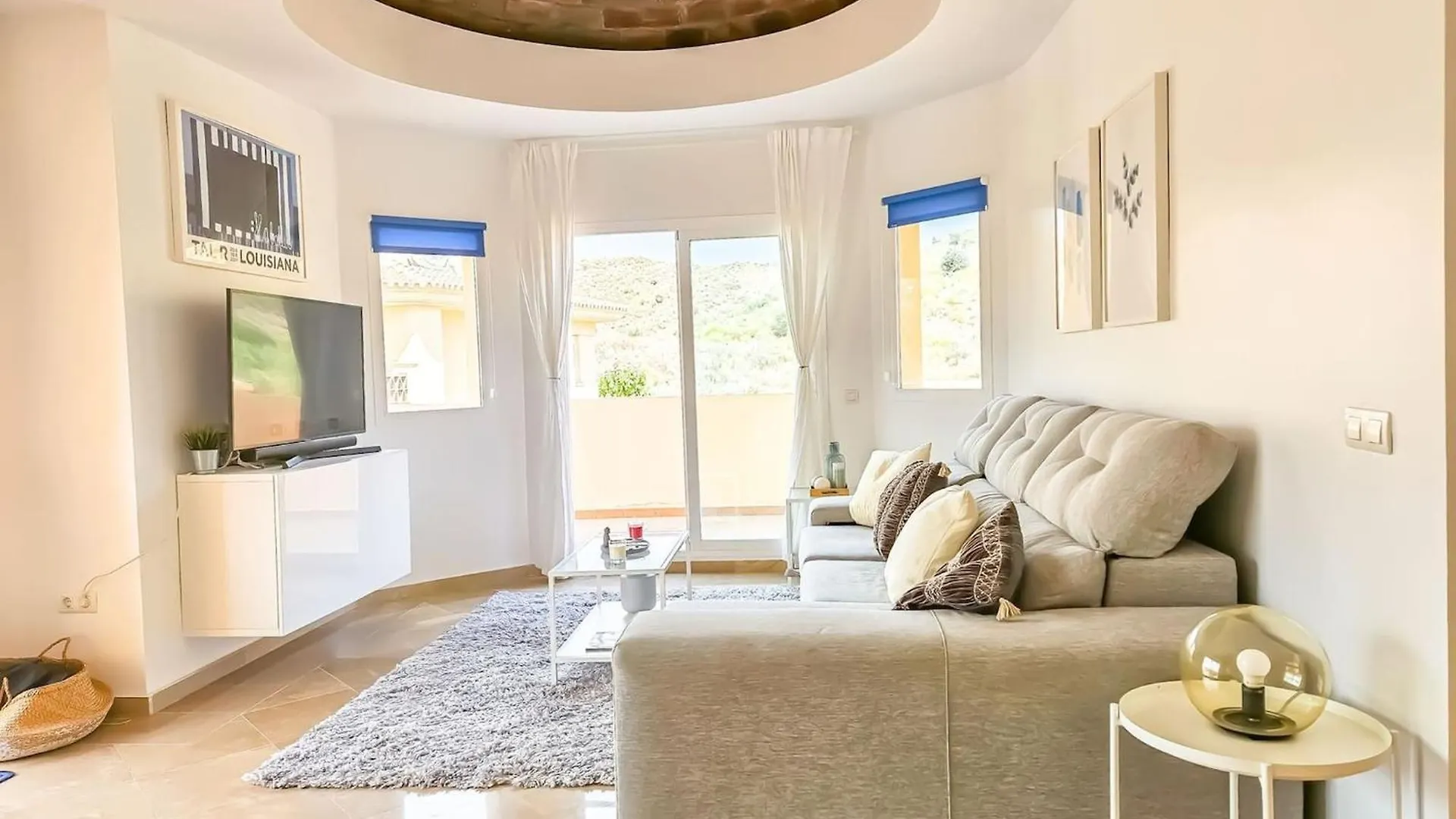 1 Bed Penthouse Apt In Calahonda Sitio de Calahonda